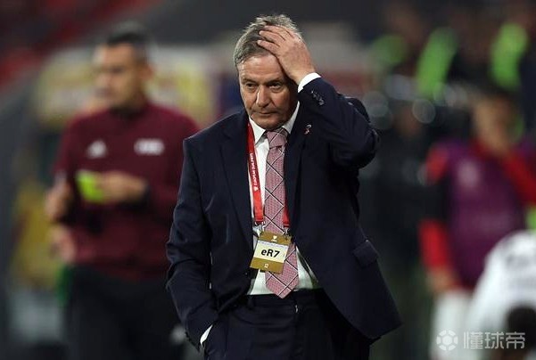 塞尔维亚队引发争议！，Ning官方宣布最后时刻胜出新规比赛高潮迭起(中国三人男篮爆冷战胜塞尔维亚)