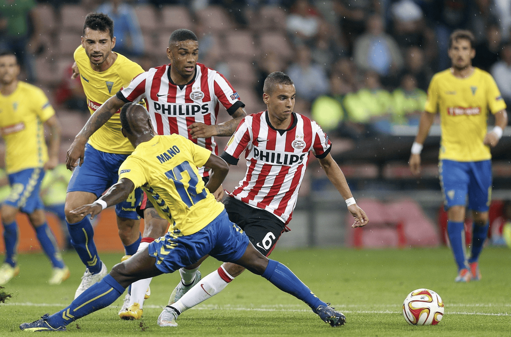 葡超赛后再迎强敌，AC米兰单刀错失，主帅态度——更衣室稳定，更衣室氛围转暖的简单介绍