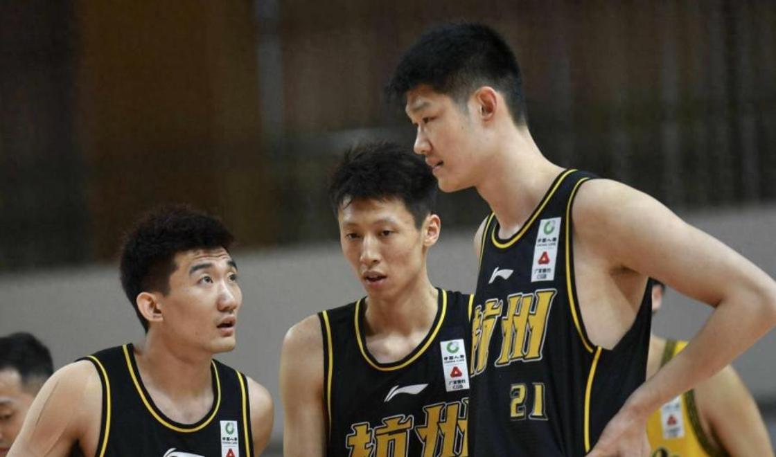 包含广厦男篮迎CBA季后赛关键赛，今晨遗憾出局，球迷炸锅，资深球员宣示担当的词条