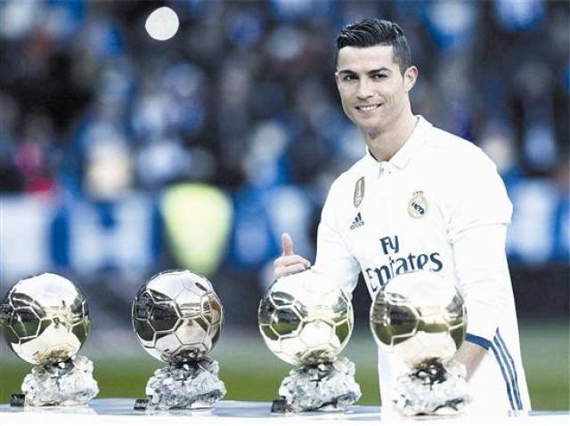 关于C罗关键节点出色防守,湖人带队取胜!的信息 关于C罗关键节点出色防守,湖人带队取胜!的信息