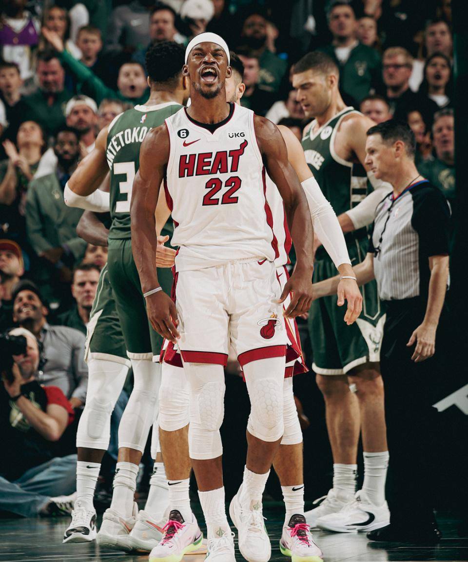 字母哥在巴塞罗那比赛中连败,突破纪录引发热议!的简单介绍 字母哥在巴塞罗那比赛中连败,突破纪录引发热议!的简单介绍